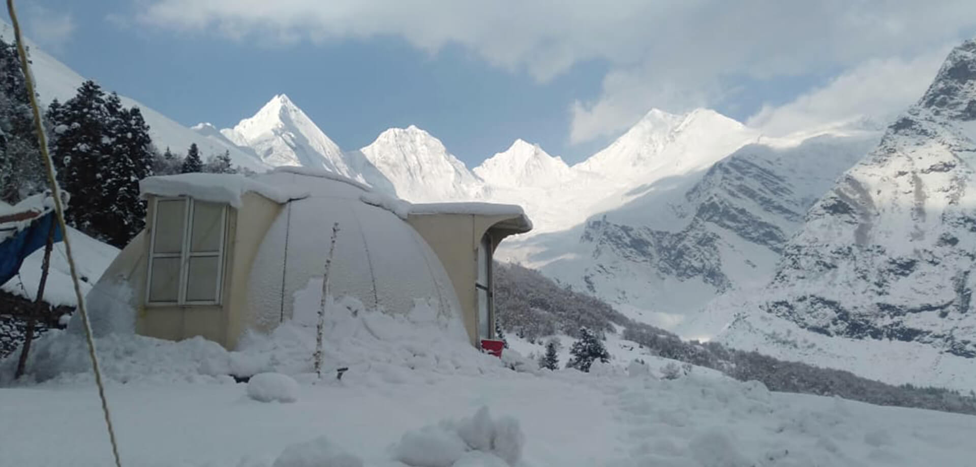 A hotel made of an igloo-shaped structure providing a unique experience