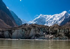 Takarding Glacier calving into Tsho Rolpa glacial lake