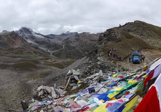 Nyalu pass, at an elevation of 4,995 masl