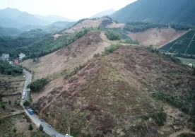 Barren land to terraced rice fields utilize coated sand
