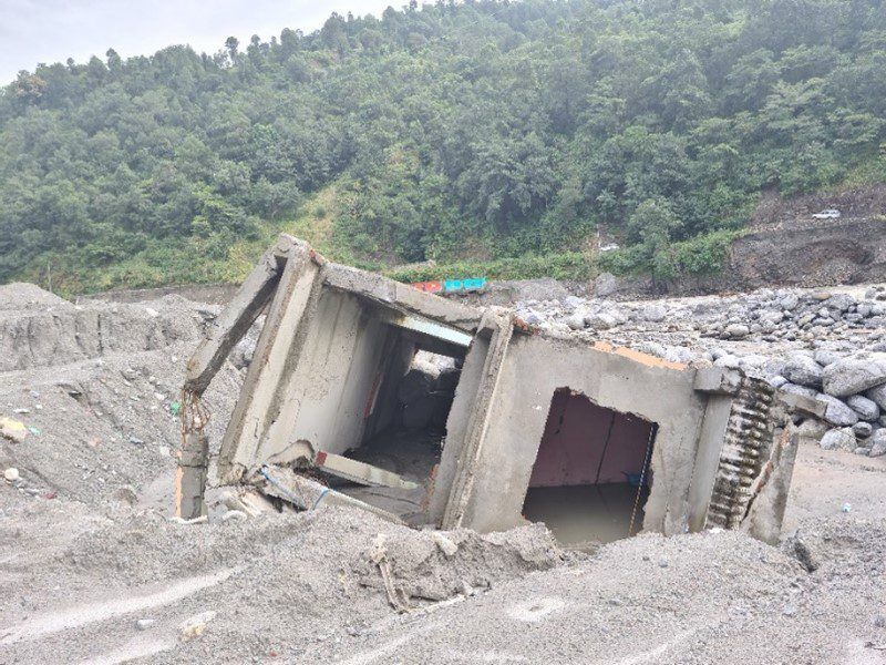 Melamchi Bazaar After the effect of the floods.